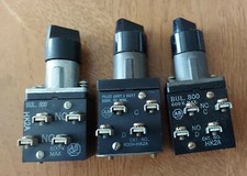 Lot of 3 - Allen Bradley 800H-HK2A. 2 Position Selector Switch