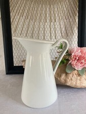 525⚜️ Ancien Broc Pichet en Tole Émaillé Blanc Hauteur 22 Cm