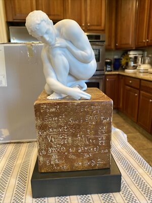 Lladro 8018 Scientia w/ Original Box - Brand New Condition