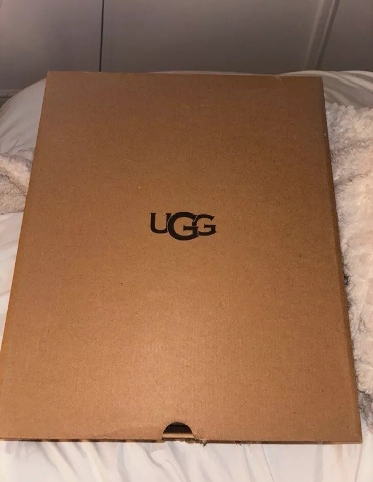 BNIB Decker UGG Classic Essential Tall BOOTS in Chestnut UK 8. RRP-£230! image 6