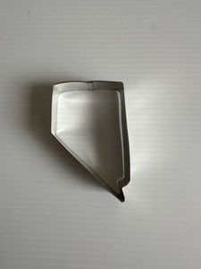 Collectible Metal State Of Nevada Shaped Cookie Cutter 3.5”Lx2”Wx1”H