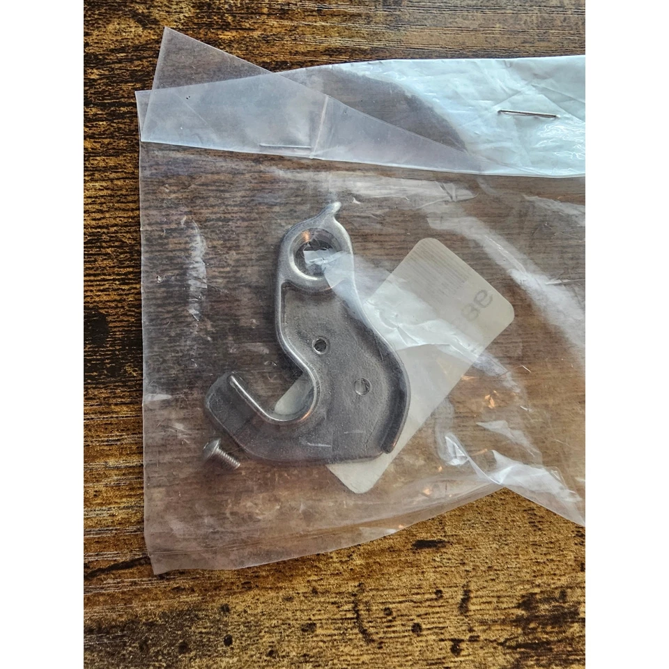 NUEVO Suspensión Desviador Bicicleta Pilo D989 Plateado Foto 3 de 3