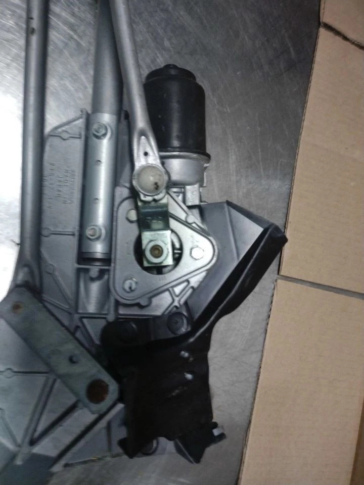 Windshield Wiper Motor Fits 03-08 INFINITI FX SERIES 400176 - Image 3 of 3