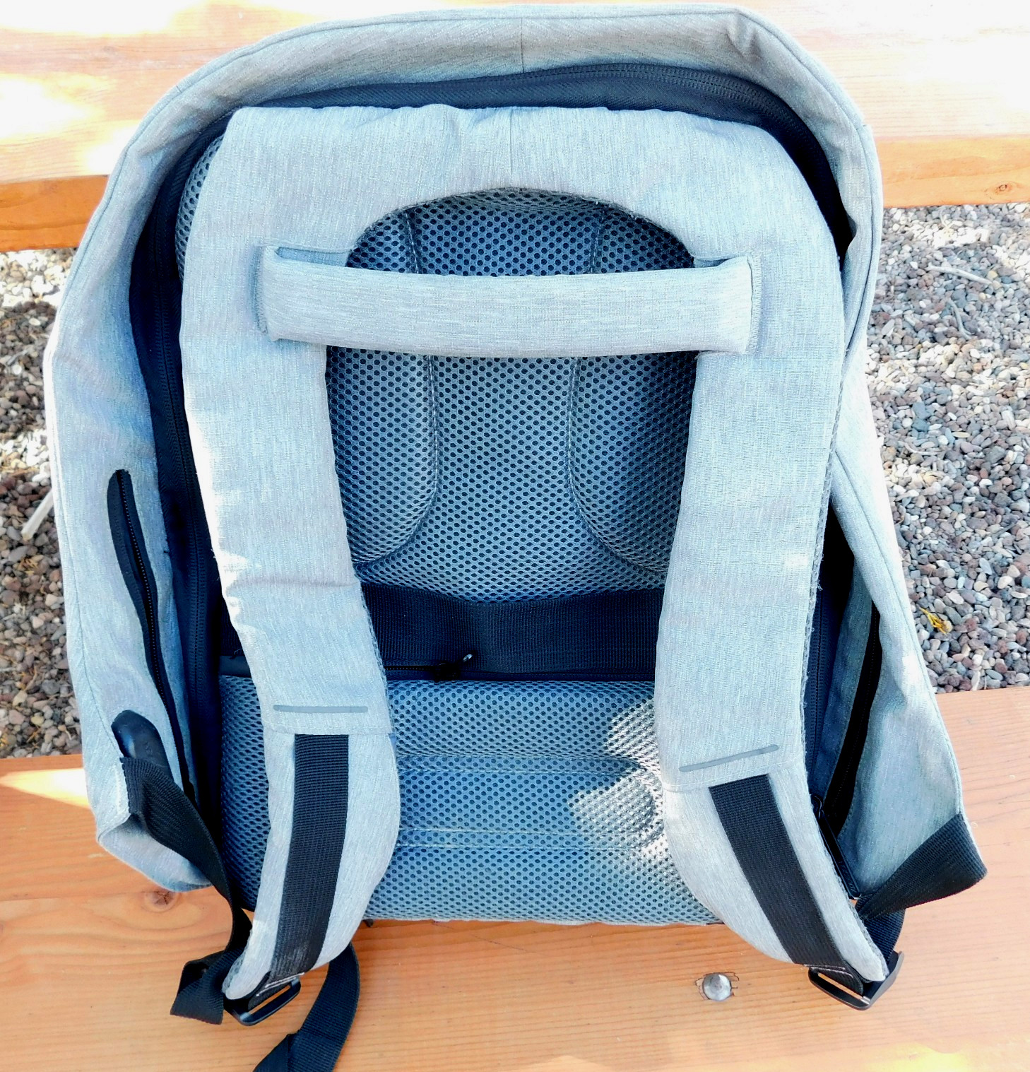 XD Design Antitheft Backpack Bobby Laptop USB Por… - image 2