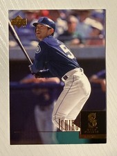 Collect the Best Ichiro Suzuki Rookie Cards 19