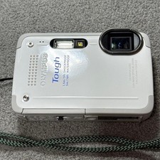 OLYMPUS Tough TG-630 Waterproof Digital Camera with Smartphone Card Reader