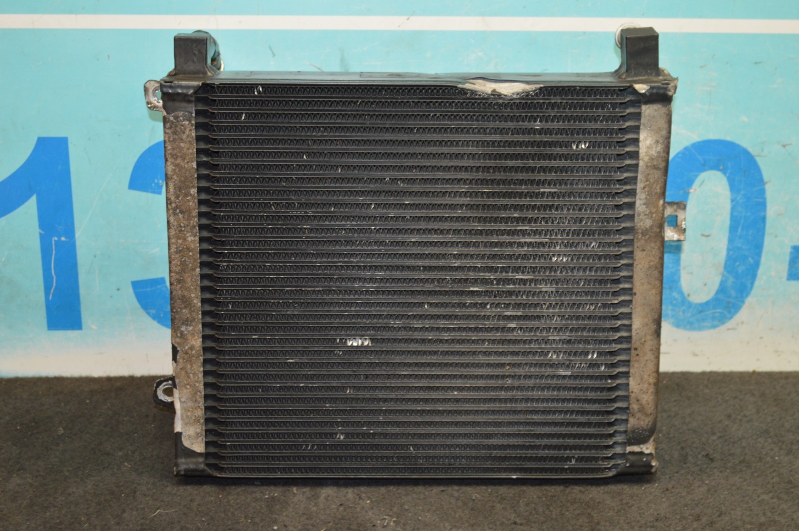 05-09 BENTLEY ARNAGE TURBO 6.75L V8 RIGHT SIDE ENGINE MOTOR OIL COOLER ASSEMBLY