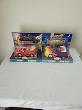 2 CHEVRON COLLECTIBLE TOY CARS  HANK HOT ROD 2001 Ruby Ragtop 1999 Nib Sealed