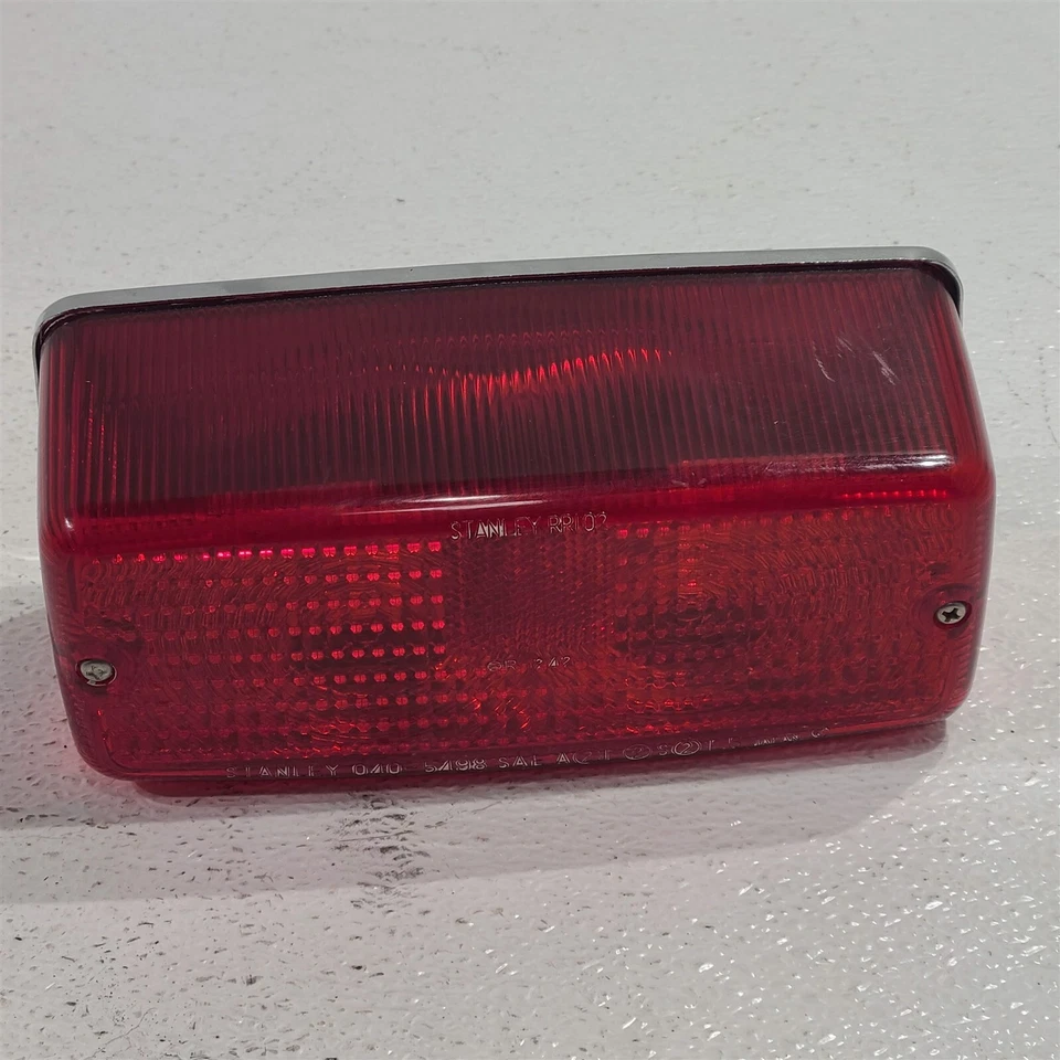 Yamaha XS400 1981 luz de freno PS1045 Foto 2 de 4