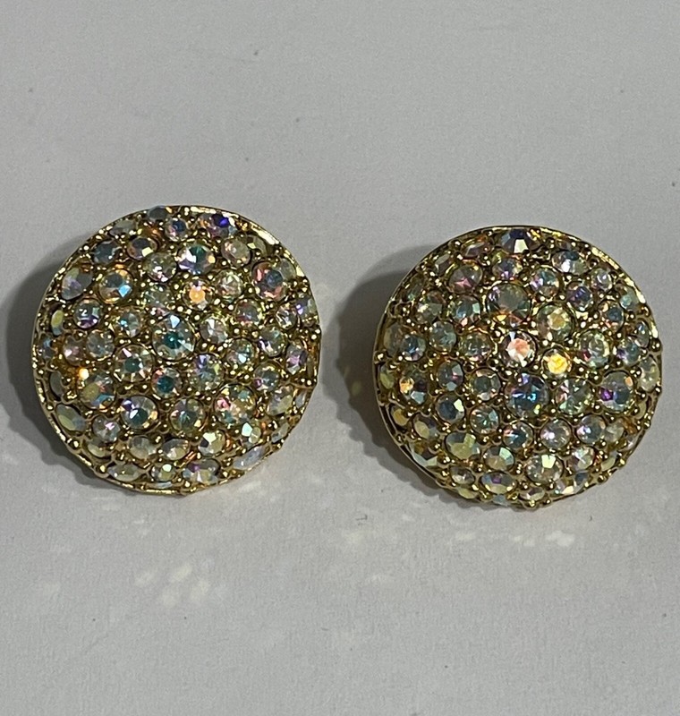 Stunning VTG Swarovski Aurora Borealis Crystal Gold Tone Button Clip-on Earrings