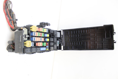 2003 Ford Explorer SUV 4.0L Engine Fuse Relay Box Junction Block 3L2T-14398-ASC