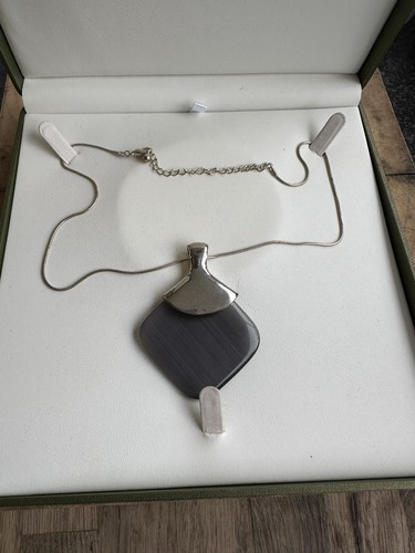 Silver Amethyst Necklace - Purple Gemstone Pendant with Gift Boxed - Picture 11 of 15