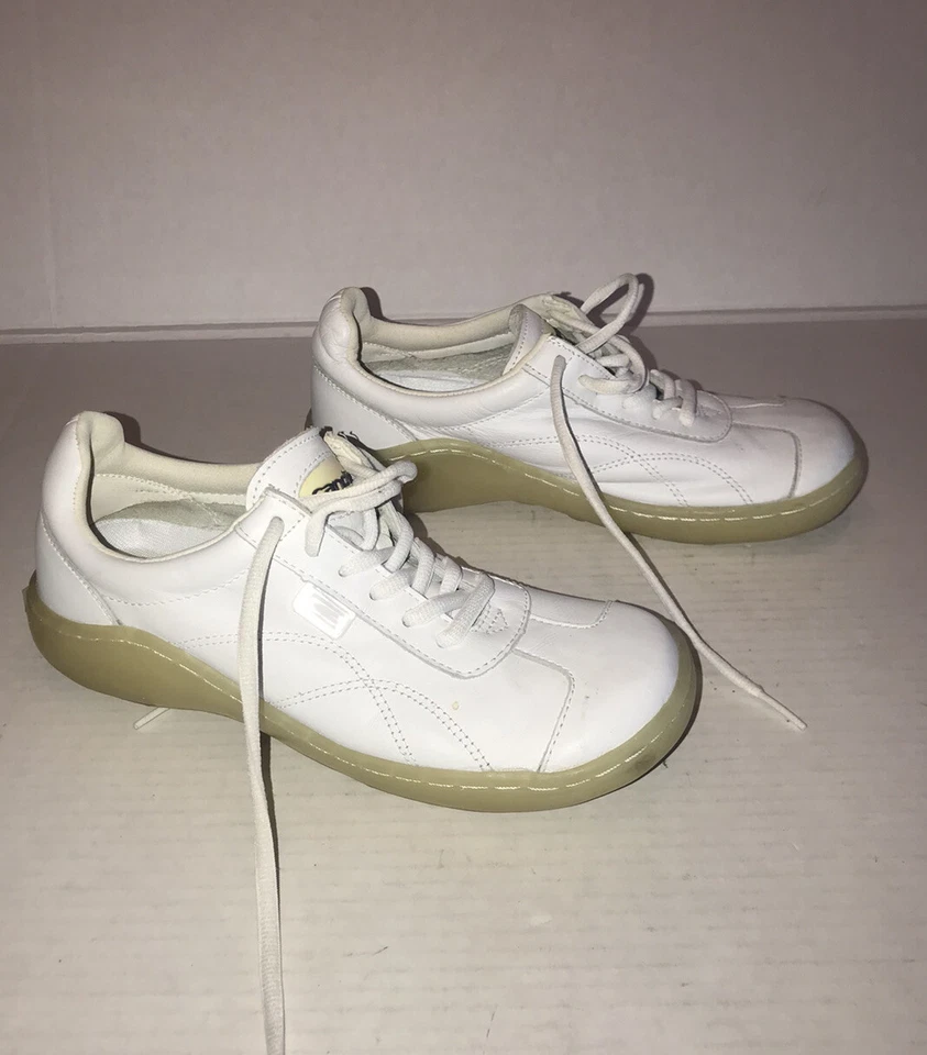 De Colección Años 90 Y2K Caramelos Blanco Redondo Puntera Cuadrada Suela Transparente Tenis Zapatos Talla 7 RARO Foto 4 de 4