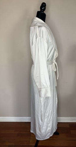 NWT VICTORIA'S SECRET White Satin -Fleece Lined Long Robe Women’s Size M/L New - Picture 5 of 12