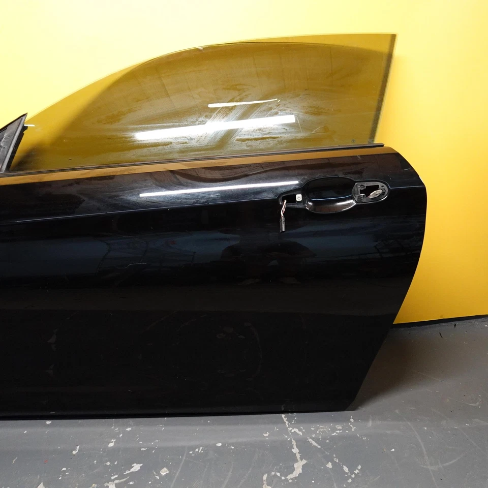 BMW 435i F32 F33 F36 2014-2018 puerta delantera izquierda manija negra sin espejo Foto 2 de 4