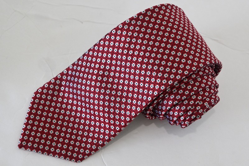 SUITSUPPLY RED SILK MEN'S NECK Tie W:3 1/4" BY L:60"
