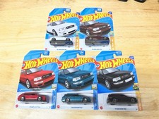 Hot Wheels Diecast Car Collection '94 Audi Avant RS2 Lot of 5 Cars 1/64