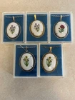 1 or lot Vintage costume jewelry Flower Necklace/brooch pirate Renaissance