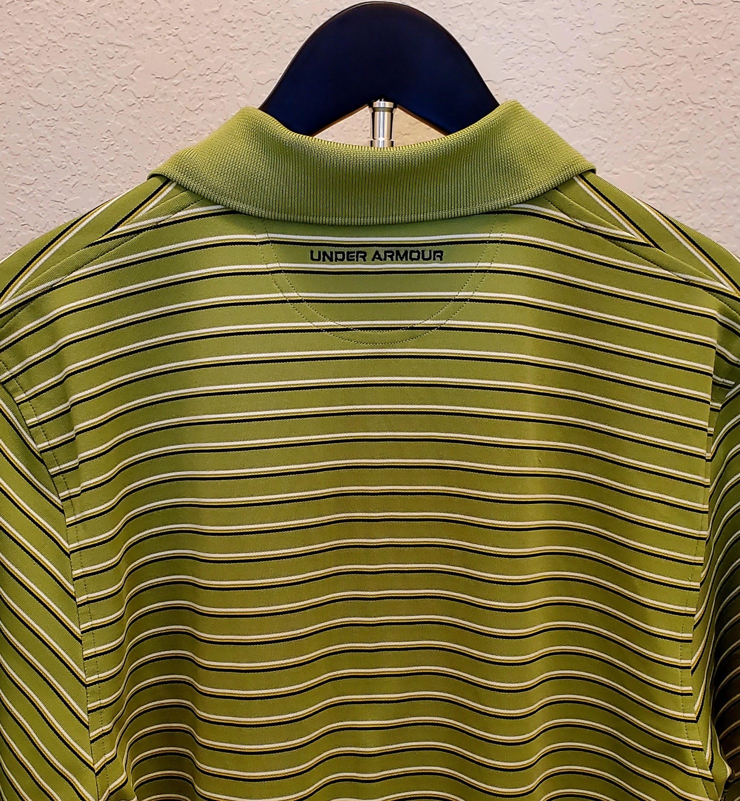 UNDER ARMOUR MENS POLO SHIRT-SHORT SLEEVE-SIZE M thumbnail 3