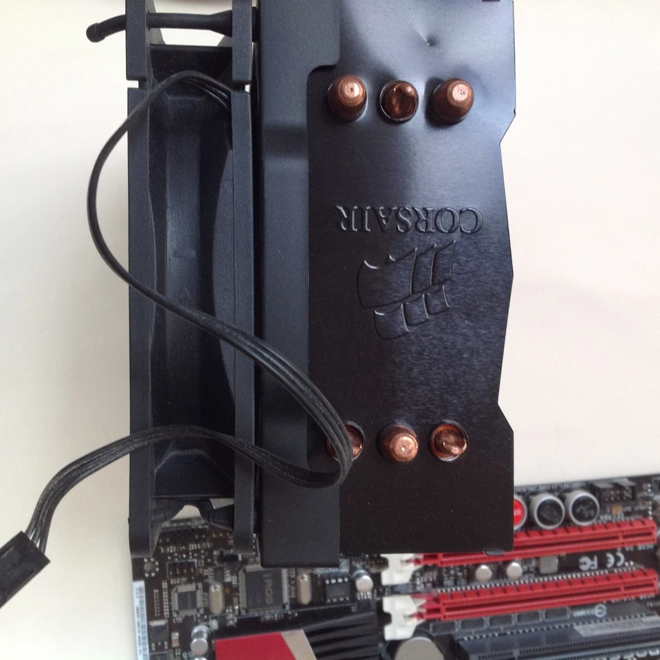 Asus ROG CROSSHAIR IV FORMULA AM3 AMD Motherboard Heat sink 3GHz CPU - Image 4 of 4