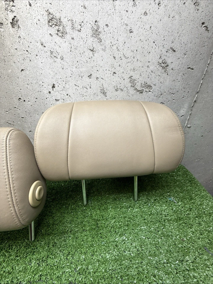 HYUNDAI EQUUS 2011-2013 ASIENTO TRASERO DERECHO O IZQUIERDO REPOSACABEZAS CUERO TOSTADO Foto 2 de 4