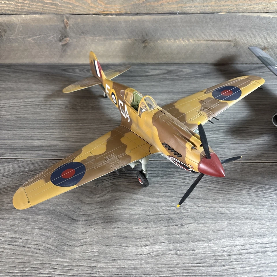 21st Century Toys German Me-262A & P-40B Warhawk 1/32 airplanes Used Please Read - Image 2 of 4