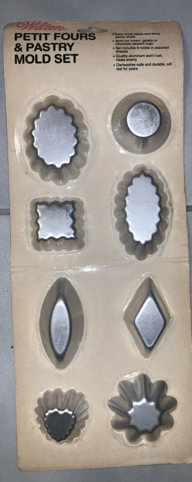 Vintage 1985 Wilton Petit Fours And Pastry Mold Set Never Opened