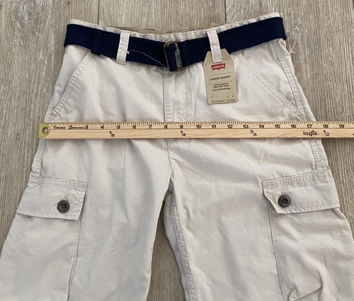 Levis Boys Cargo Belted Shorts Creme Off White Below the Knee NWT Size 16 W28 - Picture 14 of 17
