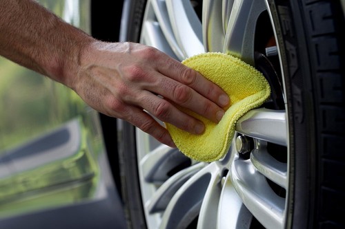 Versatile 5-Inch Microfiber Cleaning & Polishing Pads -6 Pack for All Surfaces - Picture 6 of 9