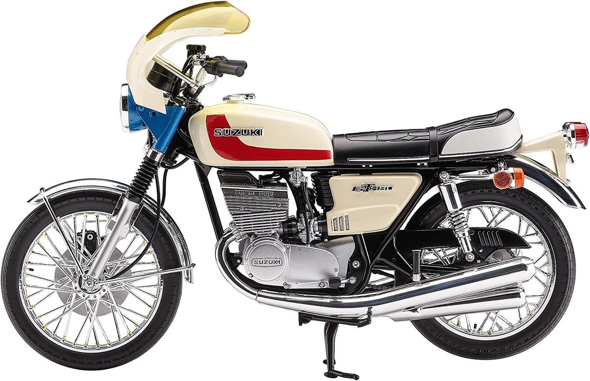 Buy Hasegawa Kamen Rider Takeshi Hongo's Bike Suzuki GT380 B 1/12