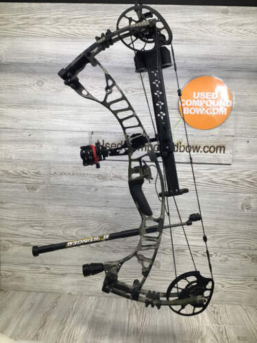 Hoyt VTM 31 Kuiu Camo Right Hand 60-70lbs 25"-30"