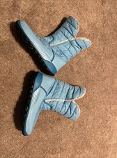 Youth Blue The North Face Amore II Boots Sz 5 Water Resistant