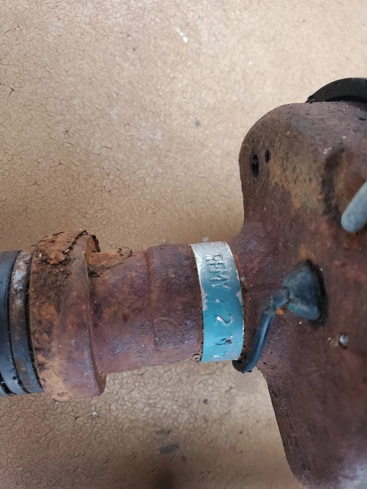 1963 1964 1965 1966 Buick Nailhead 401 425 OEM Distributor & Coil W Bracket - Image 2 of 4