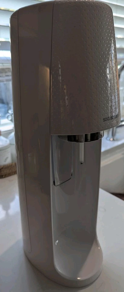 Генератор газированной воды SodaStream Terra One-Touch белый идеальное состояние товара  - Изображение 3 из 4