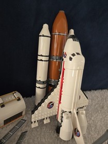 LEGO City Space 60080 60227  Shuttle Station NASA Mostly Complete &times;&times;READ&times;&times;
