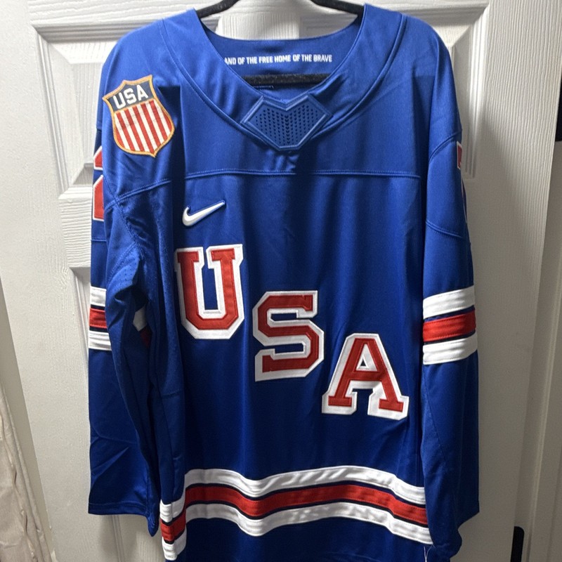 Nike Team USA Hockey Jersey Thompson #72 Size L Blue Red White