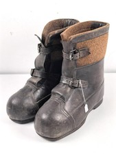 Paar Winterstiefel Wehrmacht, gro&szlig;e Ausf&uuml;hrung zum &uuml;ber die normalen Stiefel zie