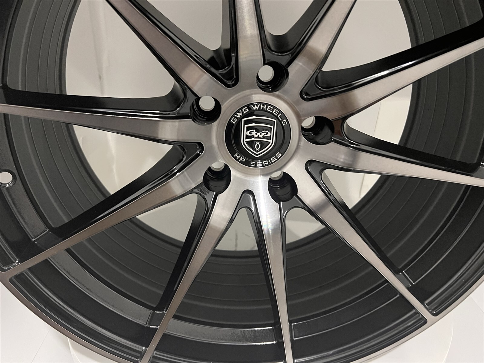 HP4 18 inch Black Dark Rim fits ACURA NSX 2000 - 2005