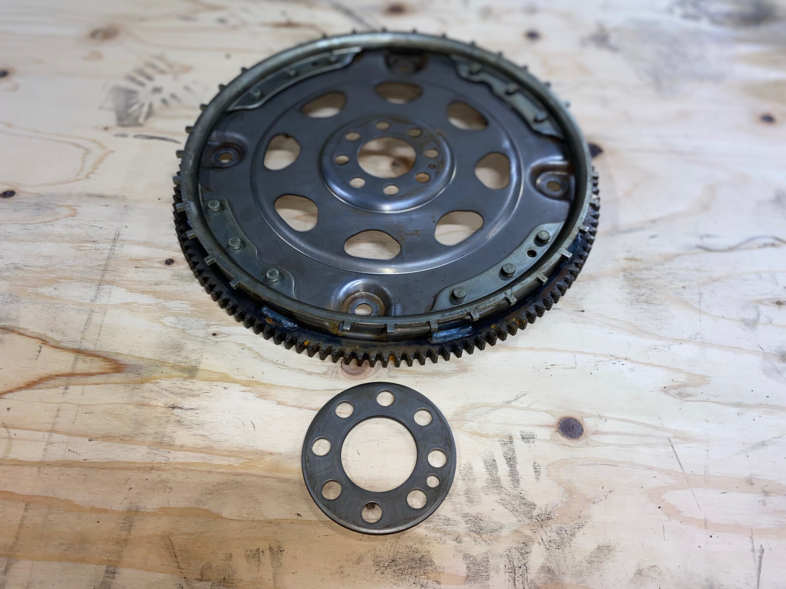 0712 Nissan infinity 350ZG35 FX35 M35 VQ35HR 3.5L Automatic Flywheel