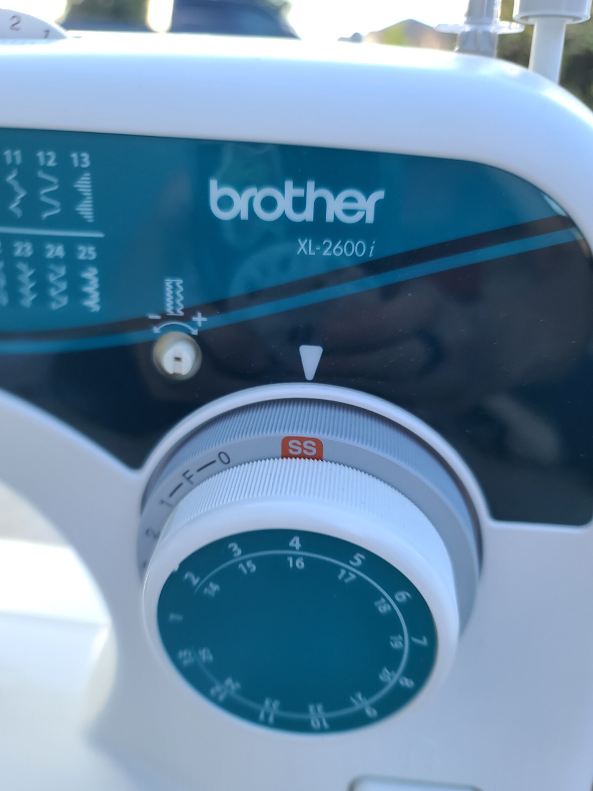 Brother XL2600i Mechanical Sewing Machine W/ Foot Pedal eBay