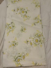 Vintage Springmaid Standard PillowCase White W Yellow Daisies