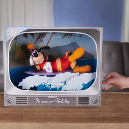 Disney100 Years of Wonder Walt Disney Presents “Hawaiian Holiday” Goofy Plush - Picture 2 of 6