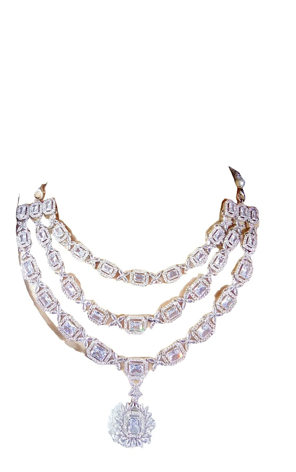 Gargantilla y colgantes de moda con estrás de circonita cúbica