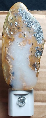 Agate Slice Night light w/ Daytime Sensor 4.5''x1.5''x2''