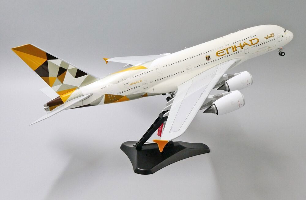[値下げ]ETIHAD航空 AIRBUS A380 1/400 1/400 A380 Etihad Airways – Cyber Hobby