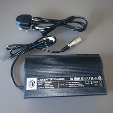 Lithium Battery Charger For Luggie Mobility Scooter 24V DC 5A Output
