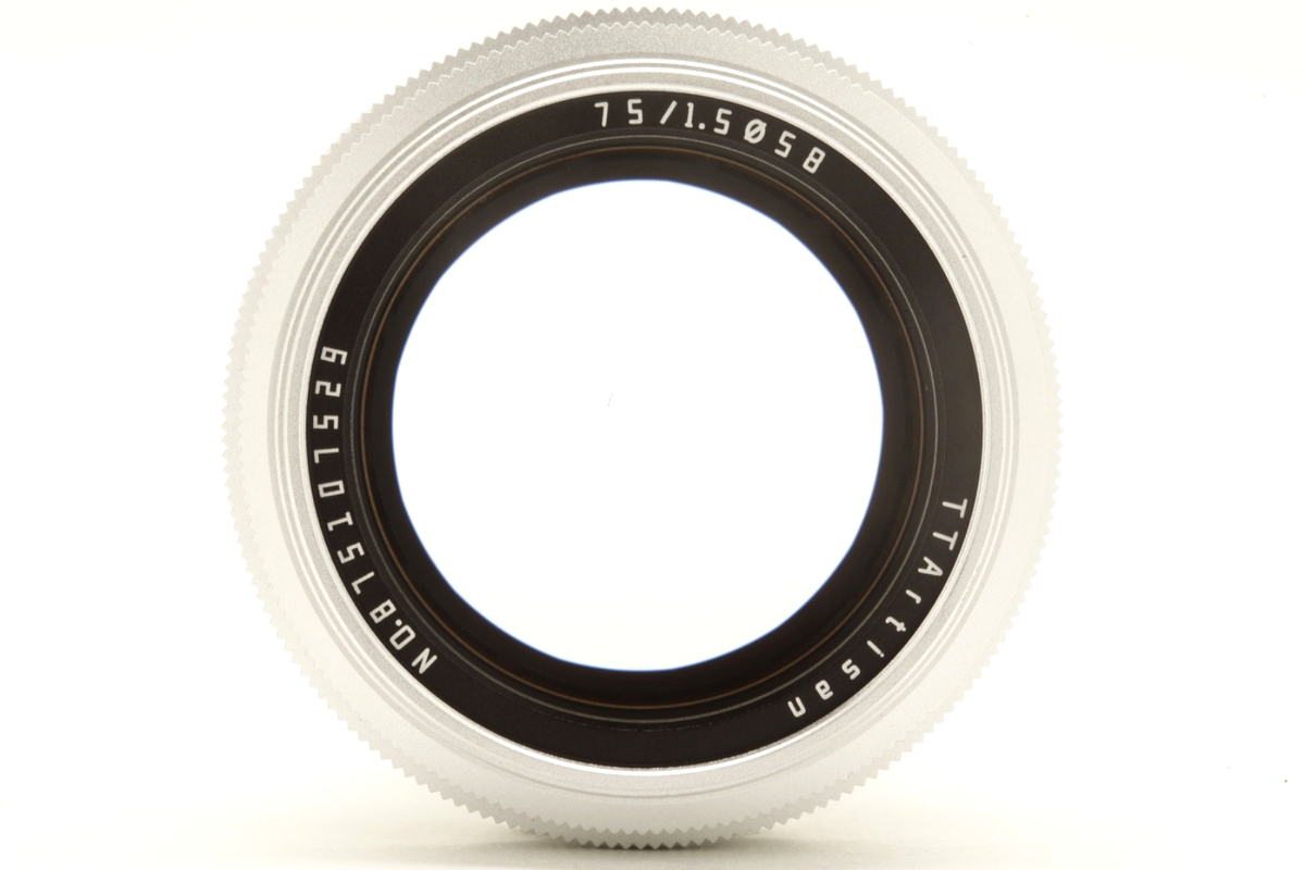 Near Mint TTArtisan 75mm f1.5 Lens (M42, Silver) with Instructions
