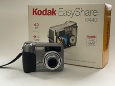 Kodak EasyShare DX7440 4.0MP Digital Camera - Battery, charger, box - WORKING