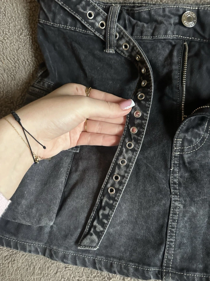 Bershka Black Cargo Skirt with Belt – UK Size 10 – Great Condition - Image 4 of 4