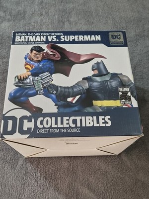 Superman VS Batman Battle Statue New Frank Miller Dark Knight Returns DC Comics 